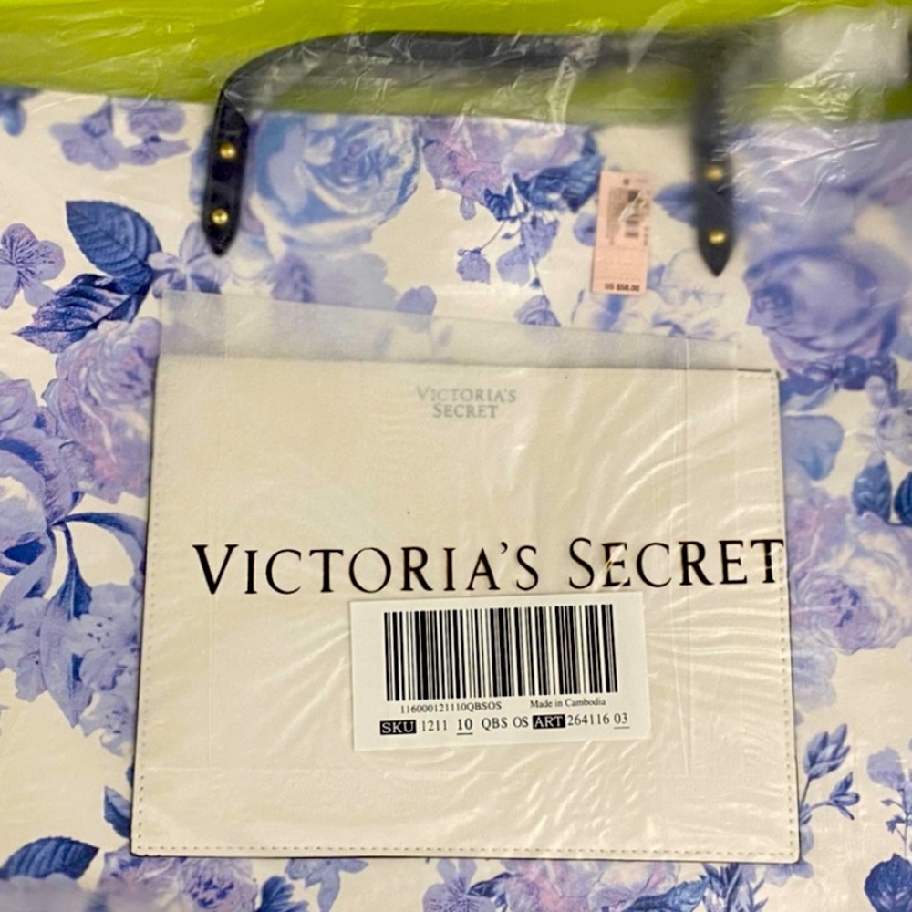 NEW Special Edition VICTORIA’S SECRET Floral Total - Picture 2 of 9